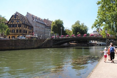 Le long des quais de Strasbourg