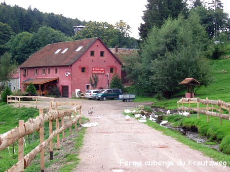 Ferme auberge au col du Kreutzweg - spcialits de canard - Photo G.GUYOT